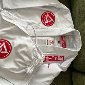 Jiu Jitsu GI Gracie Barra Y4 white Kids